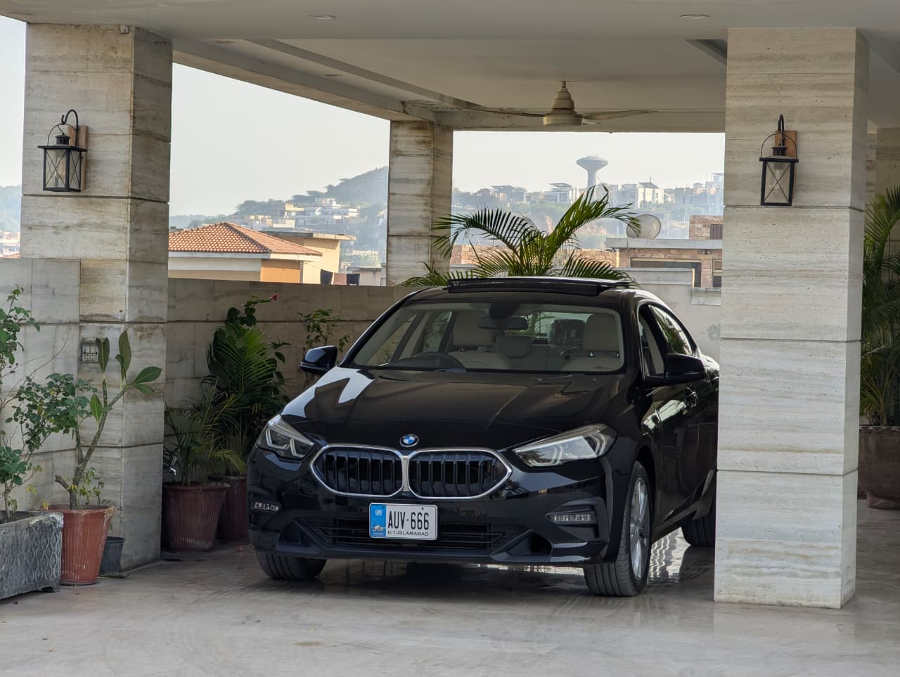 2022 BMW 2021 218i