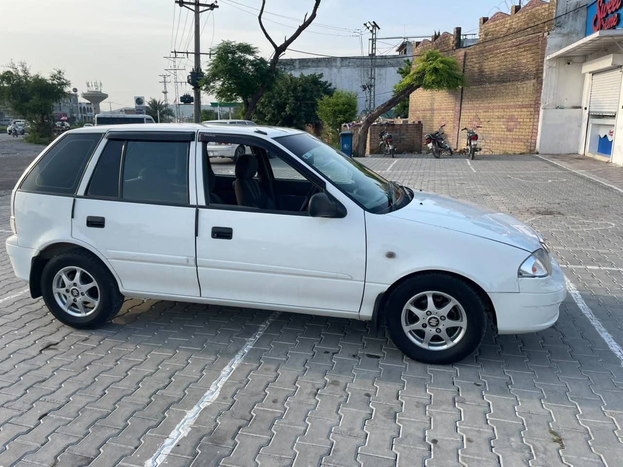 2016 Suzuki Cultus