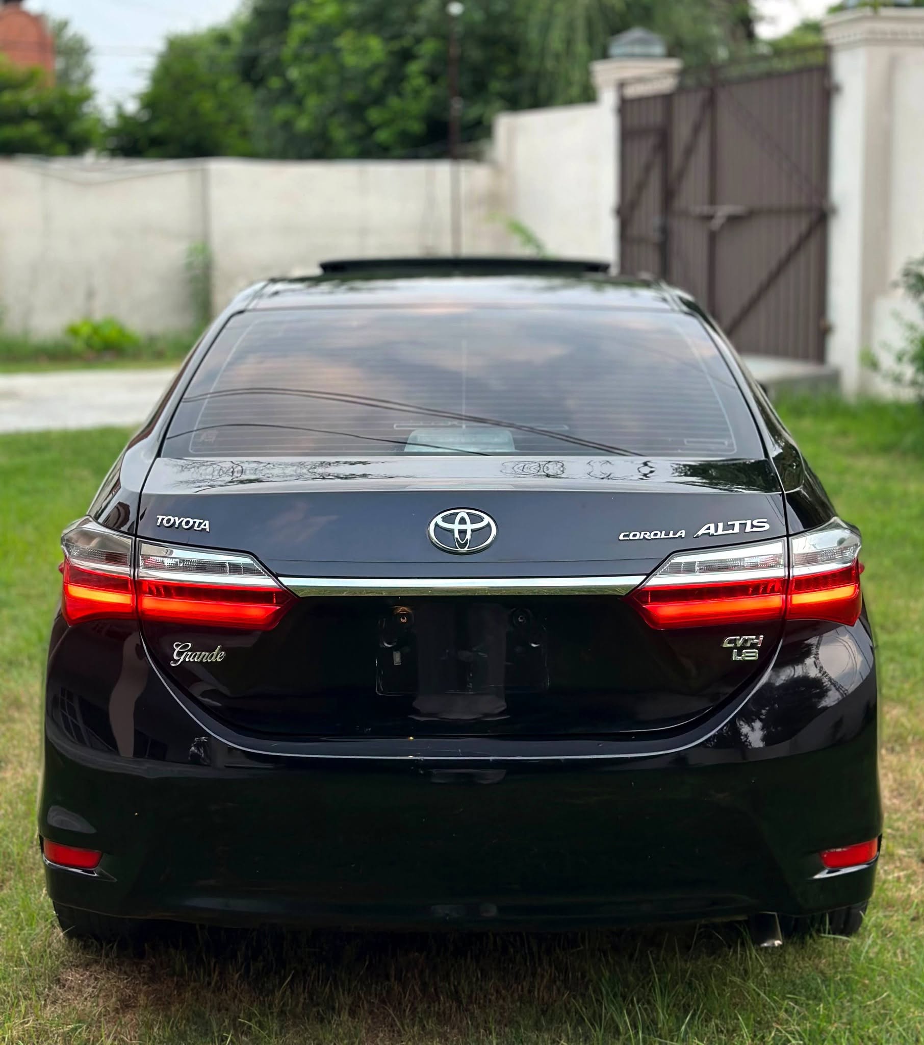 2019 Toyota altis Grande CVT-i 1.8